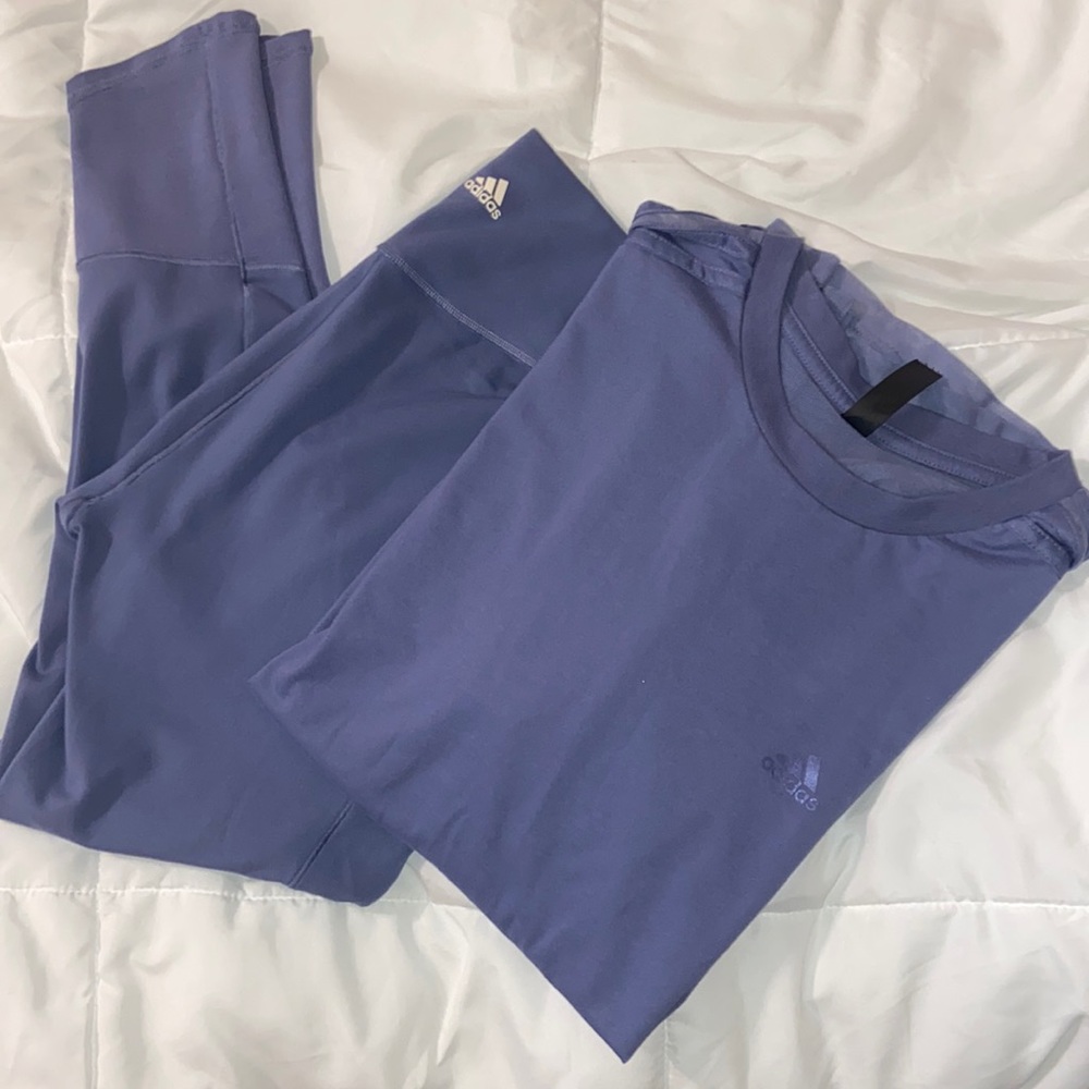 (SET)Adidas set leggings and tshirt
